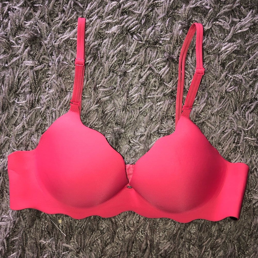 Victoria’s Secret Very Sexy Push-Up Bra, Size 34B